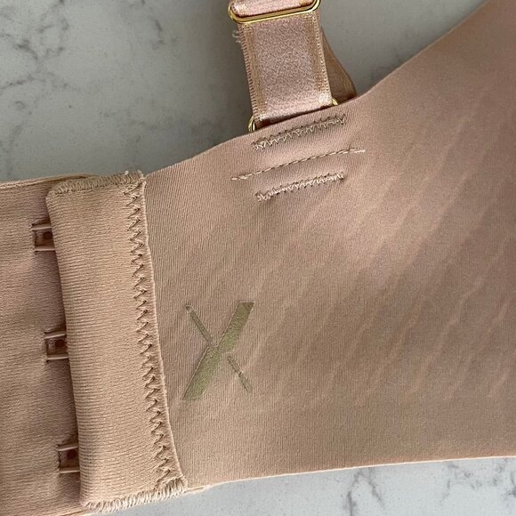 knix WingWoman Nylon Spandex Wireless Contour Bra Sz OS Nude Color NWOT - Picture 10 of 11